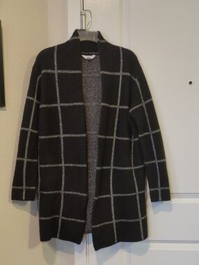 Time and Tru Black Open-Front Windowpane Cardigan